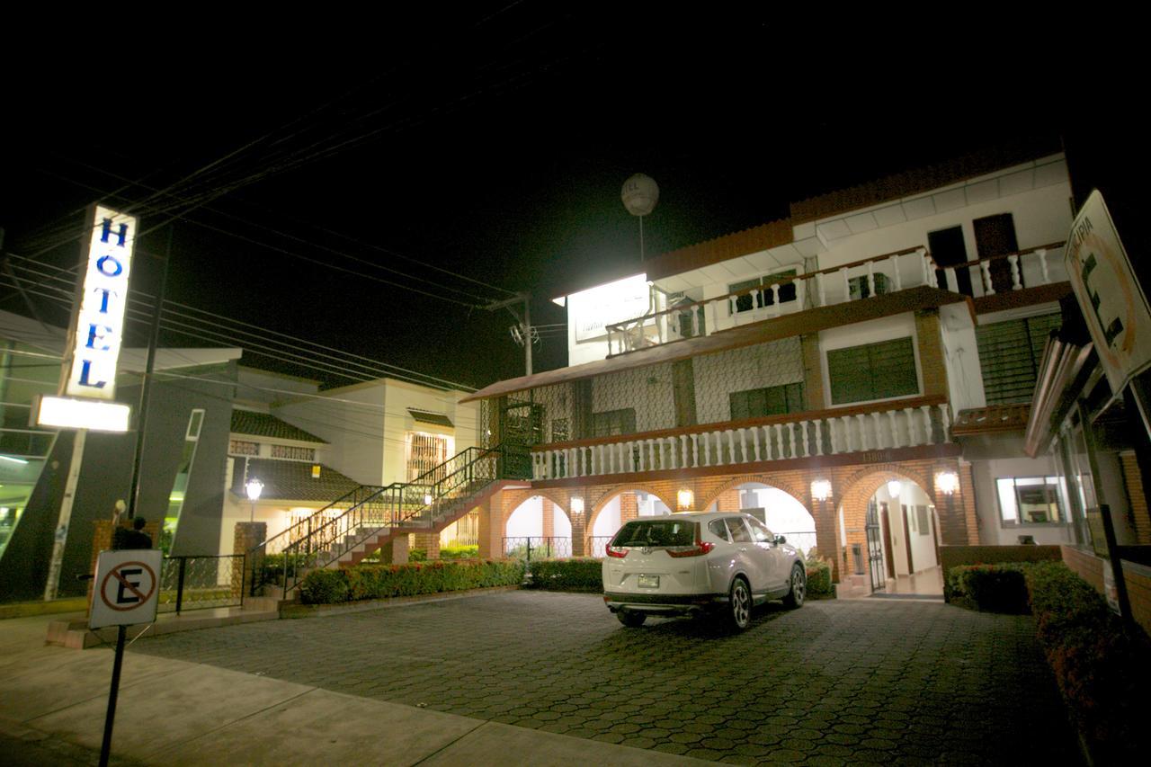 Hotel Maria De Lourdes Tuxtepec Ngoại thất bức ảnh